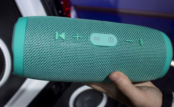 Loa JBL Charge 3 cho thời lượng sử dụng cao